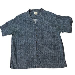 L.L. Bean Mens/Teen Geometric Print Hawaiian Shades of Blue Size XL Aloha Tribal